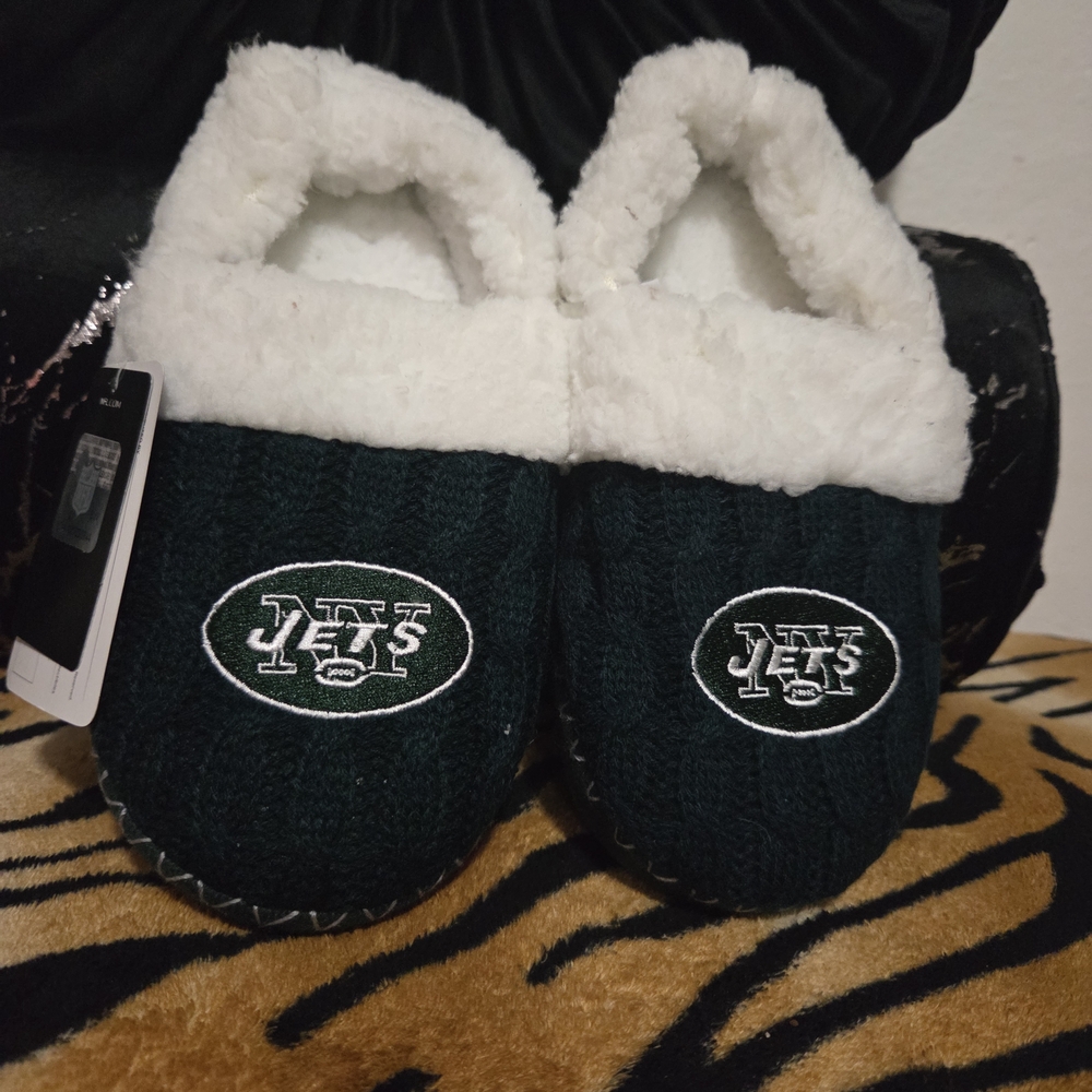 NFL JETS Cozy Green and White Slippers